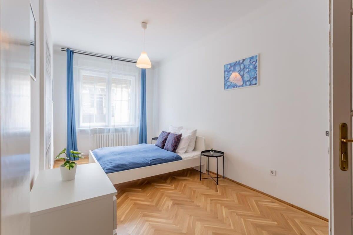 Home Away From Home In The Center Budapest Exterior foto